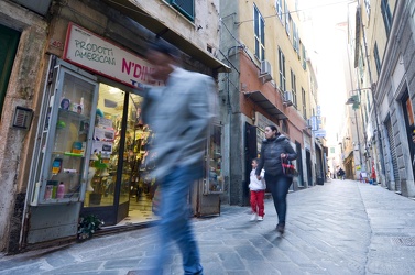 Genova - via Pre - negozi per cosmetici 