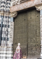 porta santa San Lorenzo 12122015-2556