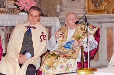 Genova - santuario madonna grazie - ultima messa anziano parroco
