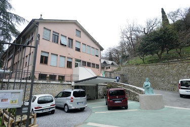 Genova - centro di accoglienza Casa Bozzo - messa pasqua e lavag