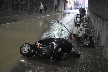 04-11-2011 - Genova Alluvione via Ferreggiano