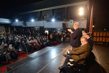Genova, Bolzaneto - teatro Govi - incontro pubblico per spiegare