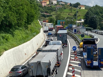 Genova - altra giornata di disagio su strade e autostrade