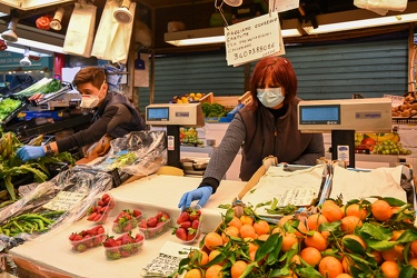 Genova - emergenza coronavirus - tema spesa sabato pomeriggio