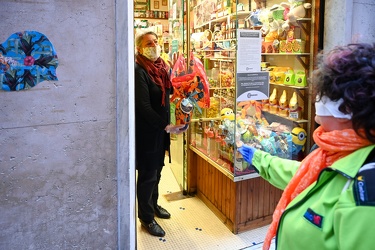 Genova - emergenza coronavirus - tema spesa sabato pomeriggio