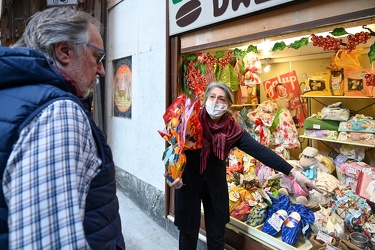 Genova - emergenza coronavirus - tema spesa sabato pomeriggio