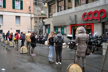 Genova, stretta su emergenza coronavirus