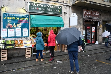 Genova, secondo giorno dopo stretta emergenza coronavirus