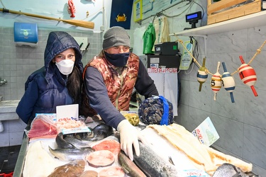 Genova, secondo giorno dopo stretta emergenza coronavirus