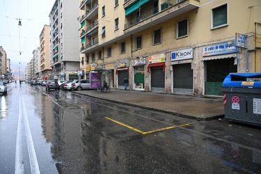 Genova, secondo giorno dopo stretta emergenza coronavirus