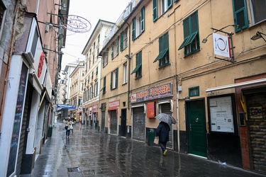 Genova, secondo giorno dopo stretta emergenza coronavirus