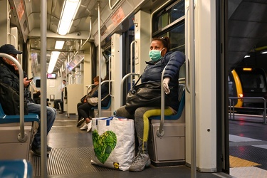 Genova, terzo giorno dopo stretta emergenza coronavirus