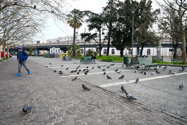 Genova, terzo giorno dopo stretta emergenza coronavirus