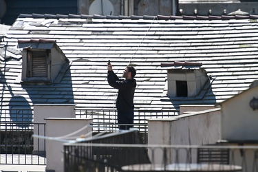 Genova - domenica mattina sui tetti del centro storico dopo stre