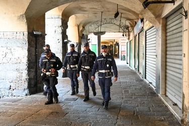 Genova - un'altra giornta di emergenza coronavirus, mercoledi 18