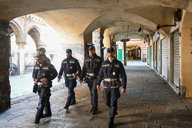 Genova - un'altra giornta di emergenza coronavirus, mercoledi 18