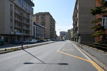 Genova, strade deserte, inizia una nuova settimana di emergenza