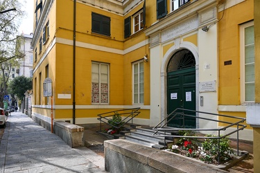 Genova, corso armellini - istituto chiossone