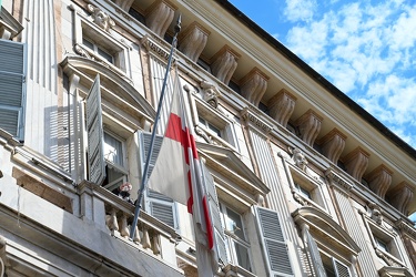 Genova, palazzo Tursi - osservato un minuto di silenzio in ricor