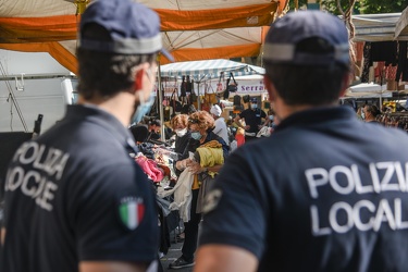 emergenza coronavirus fase2 mercato piazza Palermo 21052020