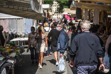 emergenza coronavirus fase2 mercato piazza Palermo 21052020-5836