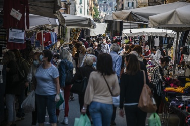 emergenza coronavirus fase2 mercato piazza Palermo 21052020-5912