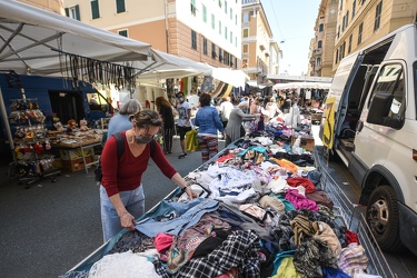 emergenza coronavirus fase2 mercato piazza Palermo 21052020-5935