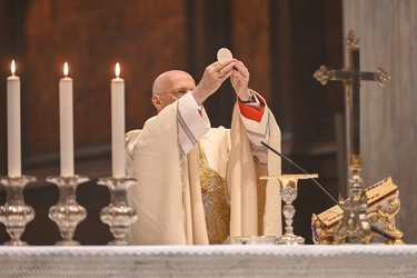 Genova, cattedrale San Lorenzo - la prima messa dopo due mesi di