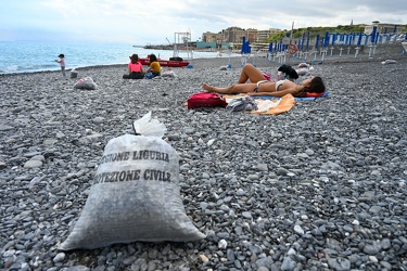 Genova, situazione spiagge libere
