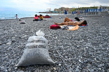 Genova, situazione spiagge libere