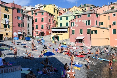 Genova, domenica di agosto sulle spiagge