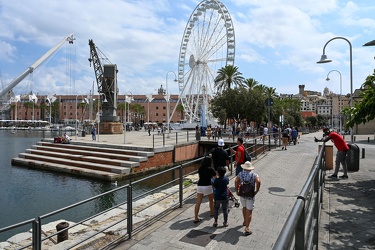 Genova, prima settimana dopo ferragosto - turisti porto antico