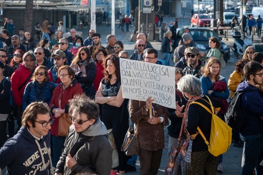 Genova, piazza Caricamento - manifestazione no vax no green pass