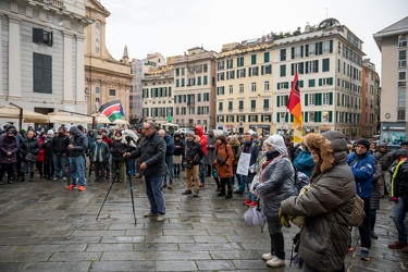 Genova, manifestazione No Vax No Gren Pass