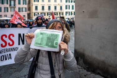 Genova, manifestazione No Vax No Gren Pass