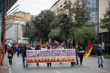 Genova, manifestazione No Vax No Gren Pass