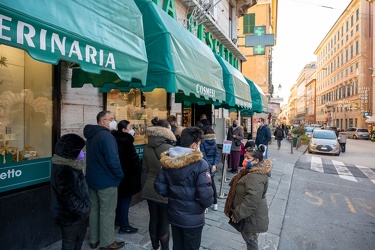 Genova, nuove regole green pass, tamponi in farmacia