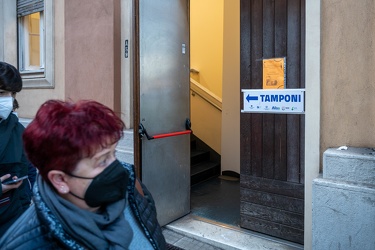 Genova, corsa ai tamponi per fine anno