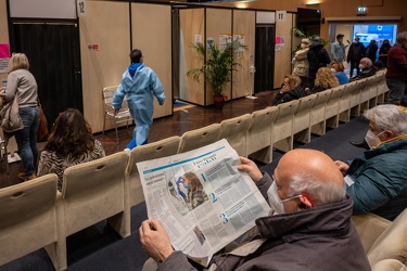 Genova, hub vaccinale teatro gioventu