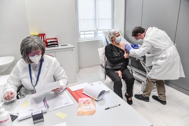 Silver Vaccine day Quarto 12022021-4023
