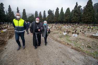 Genova, cimitero Staglieno - un anno di pandemia Covid19