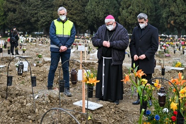 Genova, cimitero Staglieno - un anno di pandemia Covid19