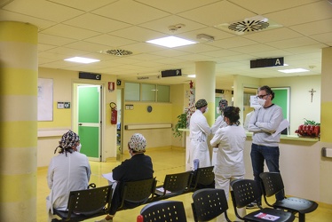 emergenza coronavirus vaccinazioni ospedale Sestri 04012021-3594