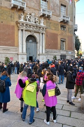 Genova, prefettura - manifestazione ristoratori contro restrizio