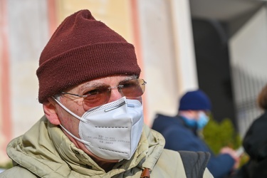 Genova, piazza De Ferrari - manifestazione studenti contro didat