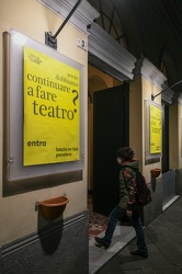 Genova, la protesta dei teatri che tengono le luci accese nonost