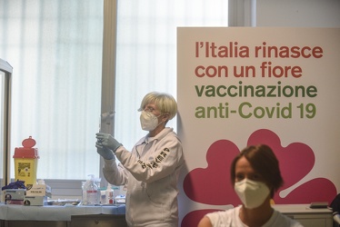 emergenza coronavirus Vax day San Martino 27122020-1050