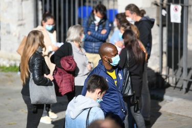 Genova, verso ordinanza mascherina ovunque