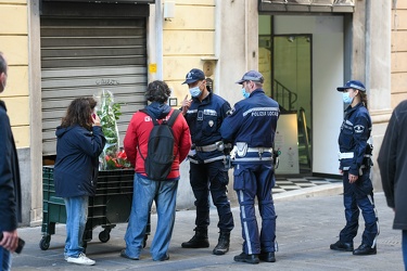 Genova, verso ordinanza mascherina ovunque