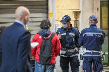 Genova, verso ordinanza mascherina ovunque